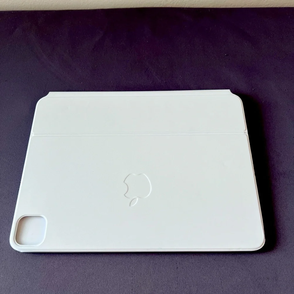 Apple Magic Keyboard for iPad Pro 11-inch and iPad Air